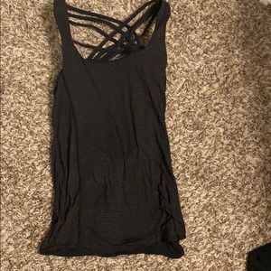 Lululemon tank top w/built in bra